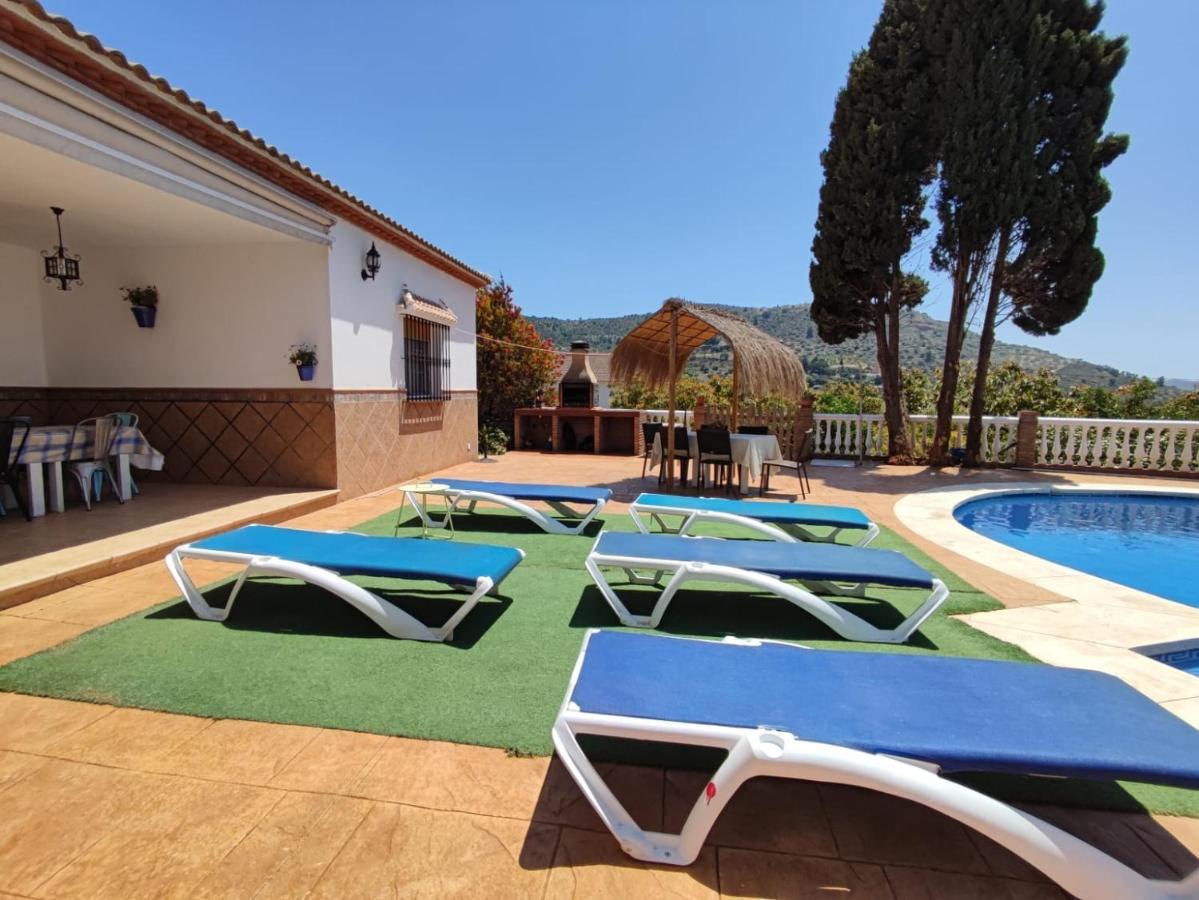 Los Naranjos Alcaucín Esterno foto