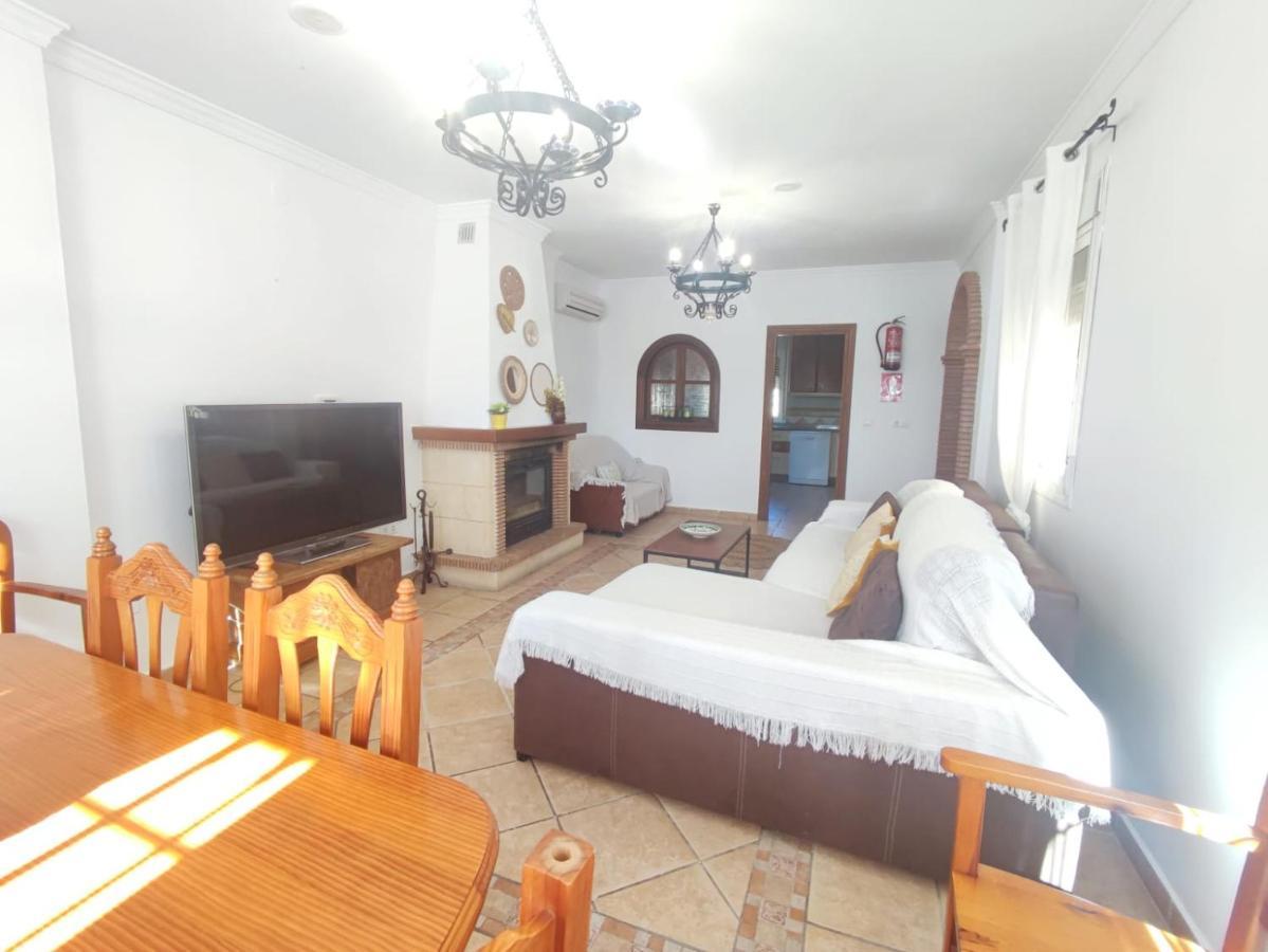 Los Naranjos Alcaucín Esterno foto