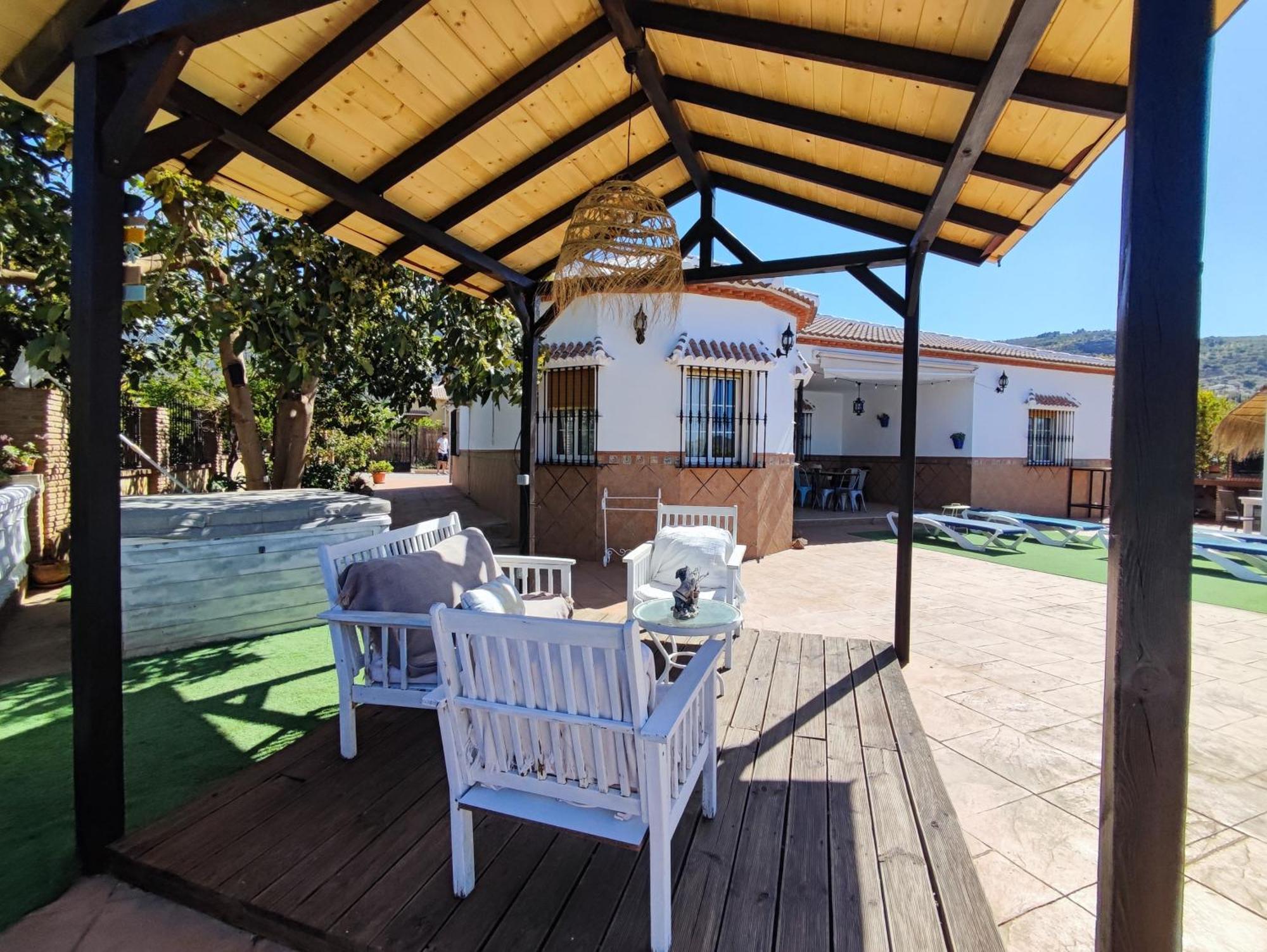 Los Naranjos Alcaucín Esterno foto